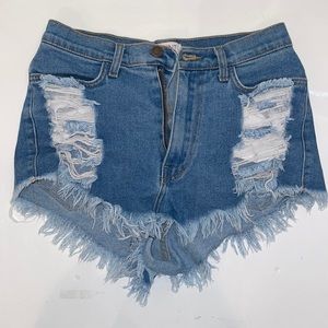 Vibrant m.i.u jean shorts size M